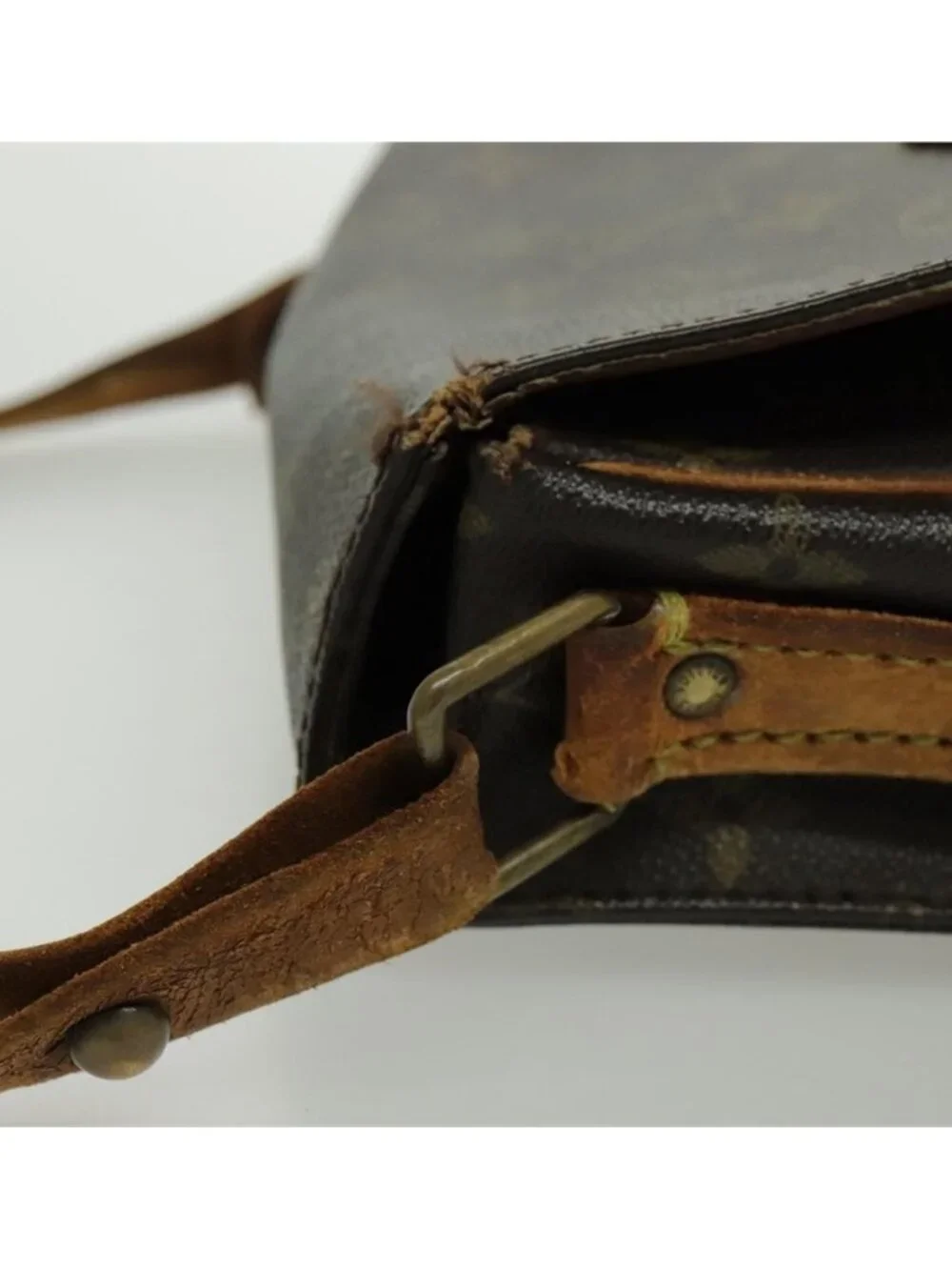 Authentic LOUIS VUITTON Monogram Cartouchiere MM Shoulder Bag M51253 LV